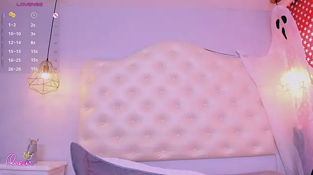 ninaavelvett's Live XXX Chat