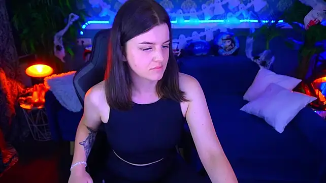 KristiFoxy's Live XXX Chat