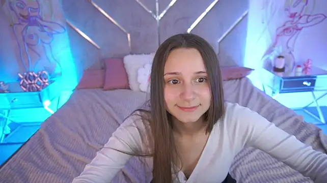 TinyNatalien Live XXX chat