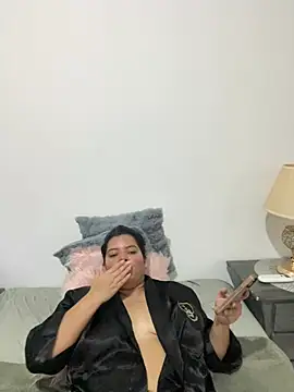 NaniGgold's Live XXX Chat