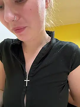 AsynaYuuki Live XXX Chat