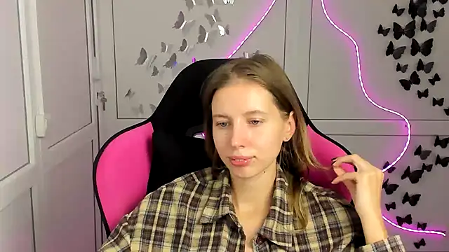 LeylaBubblegum Adlı Modelin Canlı XXX Sohbeti