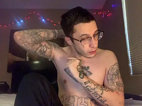 BWCJUICYJOSH Chat XXX in diretta