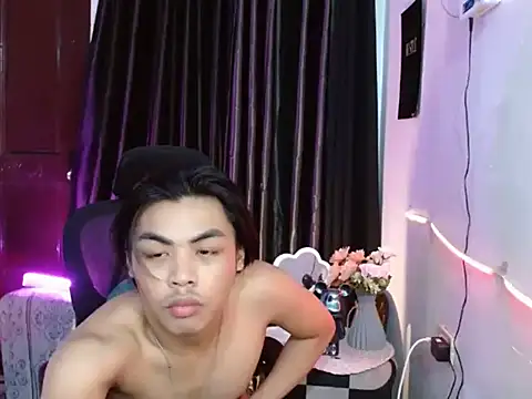 UrKawasaki's Live XXX Chat