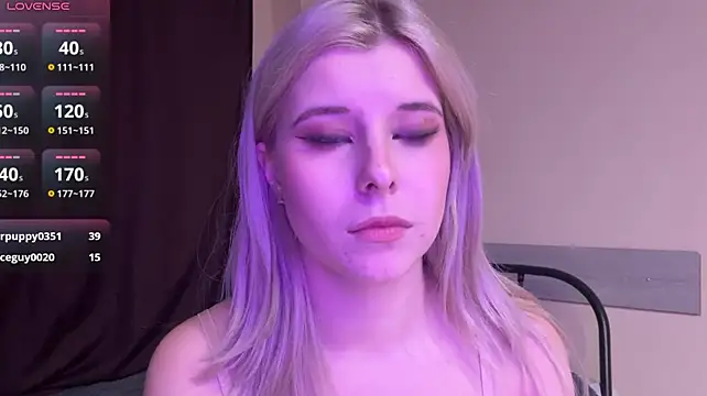 LunaTempds' Live XXX Chat