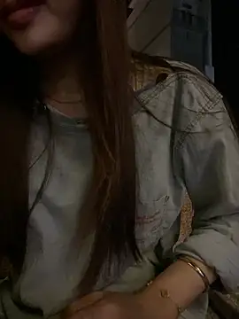 Chatroom XXX en direct de _AnneMia_