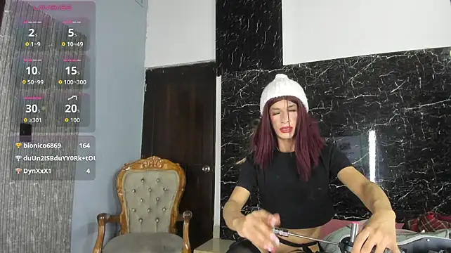 Chat +18 de Aria_skye ao vivo