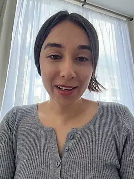 Elisabetta_Amour Adlı Modelin Canlı XXX Sohbeti