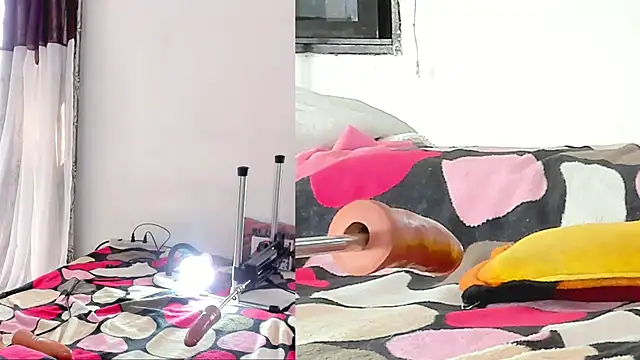 Czat XXX na żywo – Deboraaa_