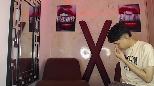HORNY_PRETTY webcam show