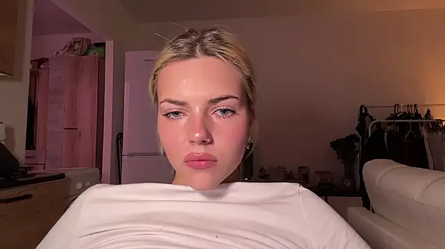ChristelDuncombe Live XXX-chat