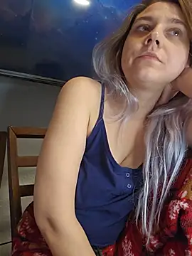 ScarletsWeb Adlı Modelin Canlı XXX Sohbeti