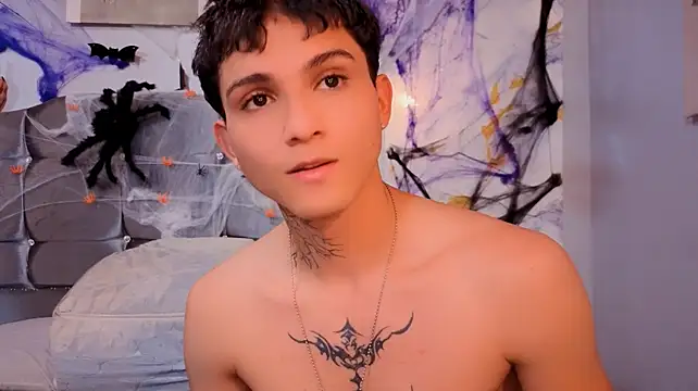 Онлайн чат XXX Axel_Ryder