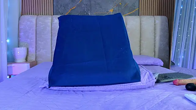 mia_scot – Live XXX-chat