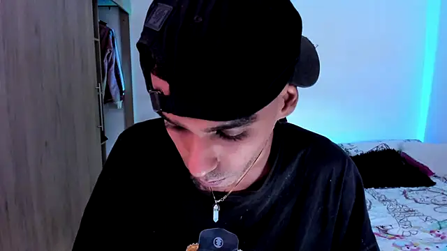 Damianwhite Live XXX Chat