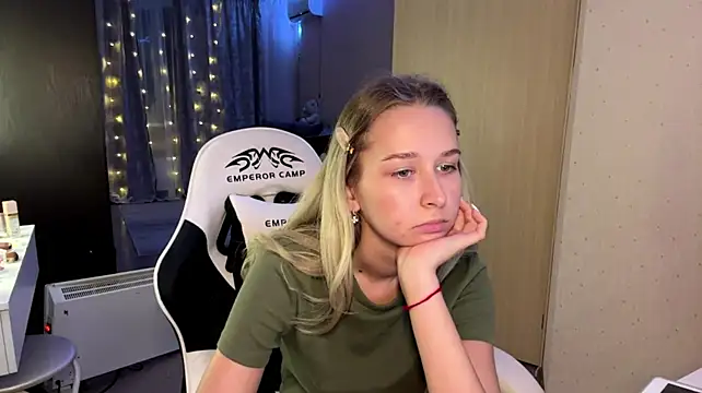 JoyBold Chat XXX in diretta