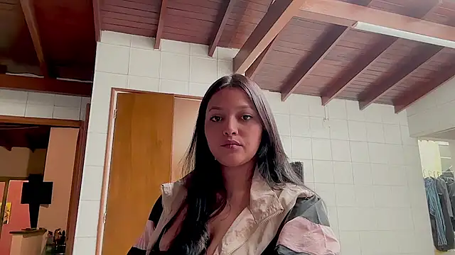MarcellaGriffin Шоу с уебкамера