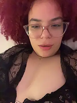 Chat XXX ao vivo de Leyah__