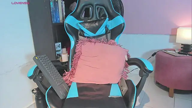_maria_foxx_'s Live XXX Chat