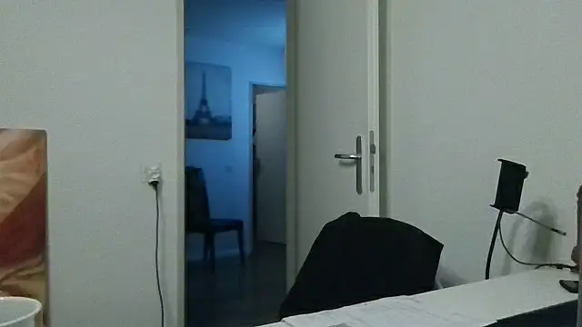 alpha-hunk Adlı Modelin Canlı XXX Sohbeti