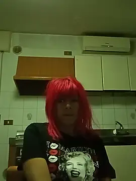 צ'אט XXX בשידור חי של Annarella_Pika