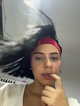 Chat XXX en directo de Loren_saenzz