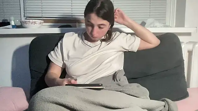 Aphr0ditee XXX чат на живо