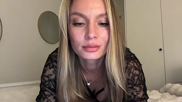 Look_into_my_eyes' Live XXX Chat