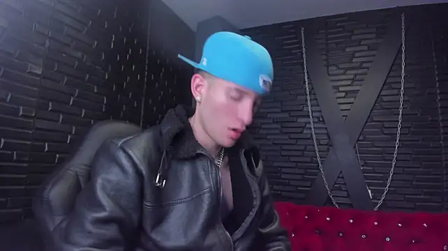 Chat XXX en directo de hunterheat__