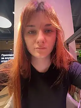 XXX chat uživo modela SaintMaya
