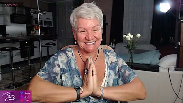 roxana_brooks: онлайн-секс-чат
