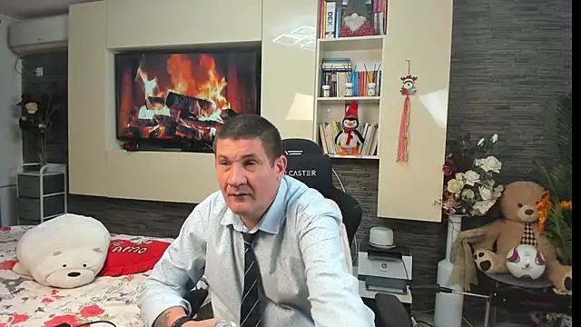 SpartacusDaddy48 Chat XXX live