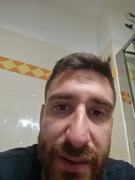 simo1097 Adlı Modelin Canlı XXX Sohbeti