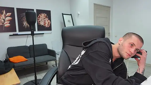 Živý XXX chat Igor_Wilde