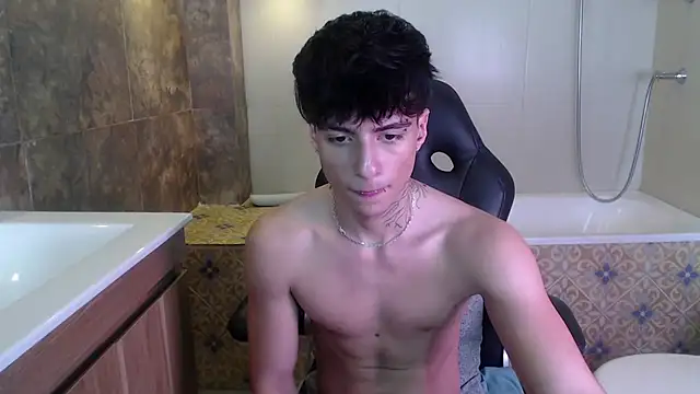 XXX chat uživo modela Nathan_Owen