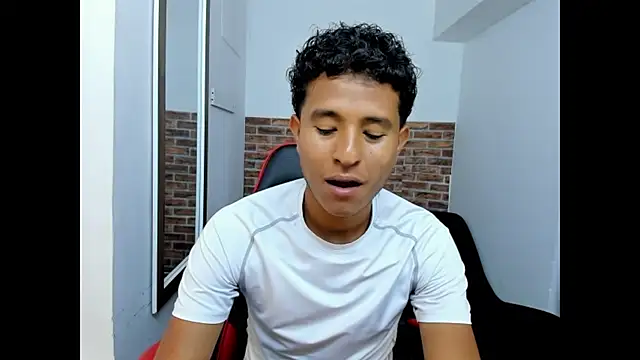 Chat XXX Live WIZARD-ALESSANDRO