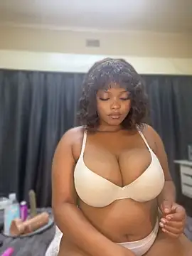 Czat XXX na żywo – Xoli_11
