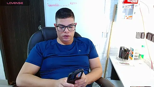 Realjoel01 现场XXX聊天