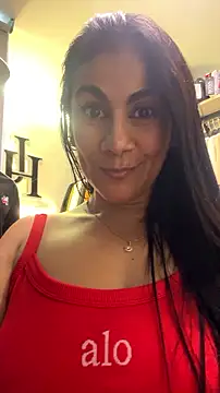 Laia_Hills' Live XXX Chat