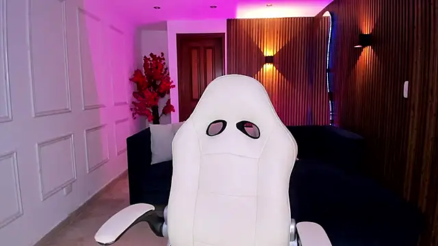 Kloee_brown's Live XXX Chat