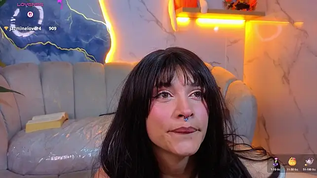 دردشة Lily_Tx الجنسية المباشرة