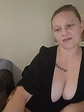MysteryMaidX Chat XXX in diretta