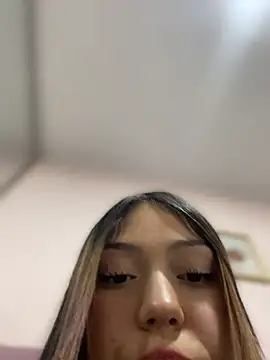 Chat XXX en directo de Thalia_ec_
