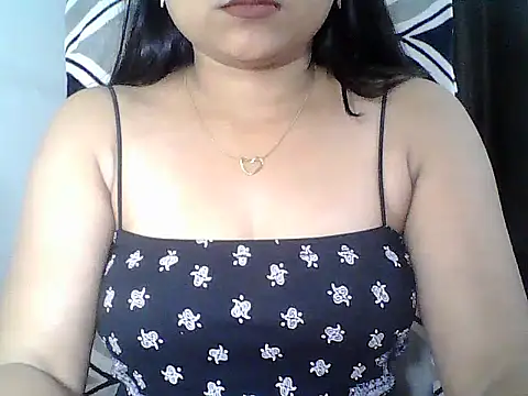 Saxy_Mony002's Live XXX Chat