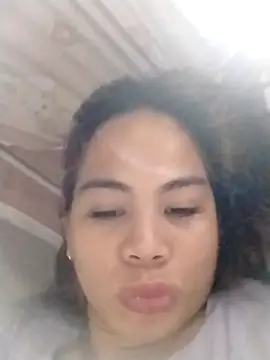 carla_69x 现场XXX聊天