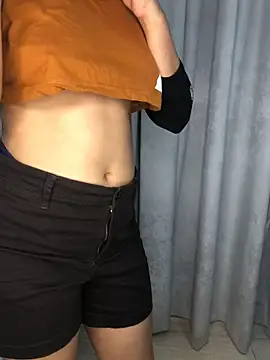 Alisa_Hot_chili Adlı Modelin Canlı XXX Sohbeti