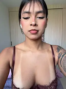 Chel__'s Live XXX Chat