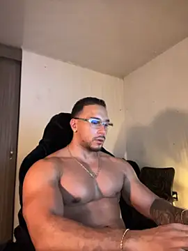 צ'אט XXX בשידור חי של FreszX
