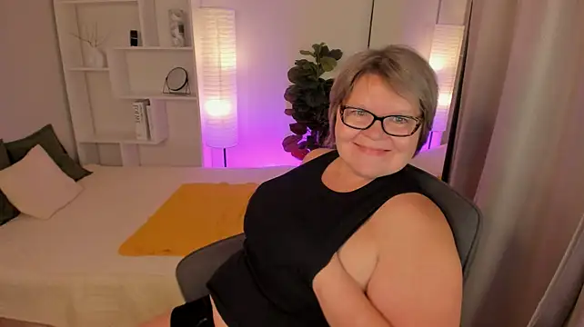 Shannonshine's Live XXX Chat