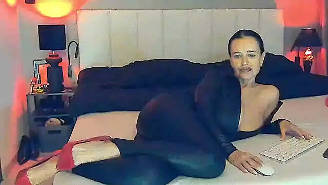 Živý XXX chat simonacavali